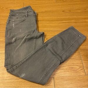 VINCE CAMUTO | Gray distressed skinny jeans size 2